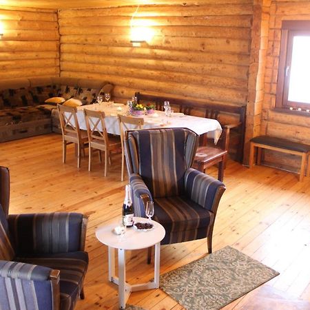 Zaku Muiza Guest House Anspoki Exterior foto